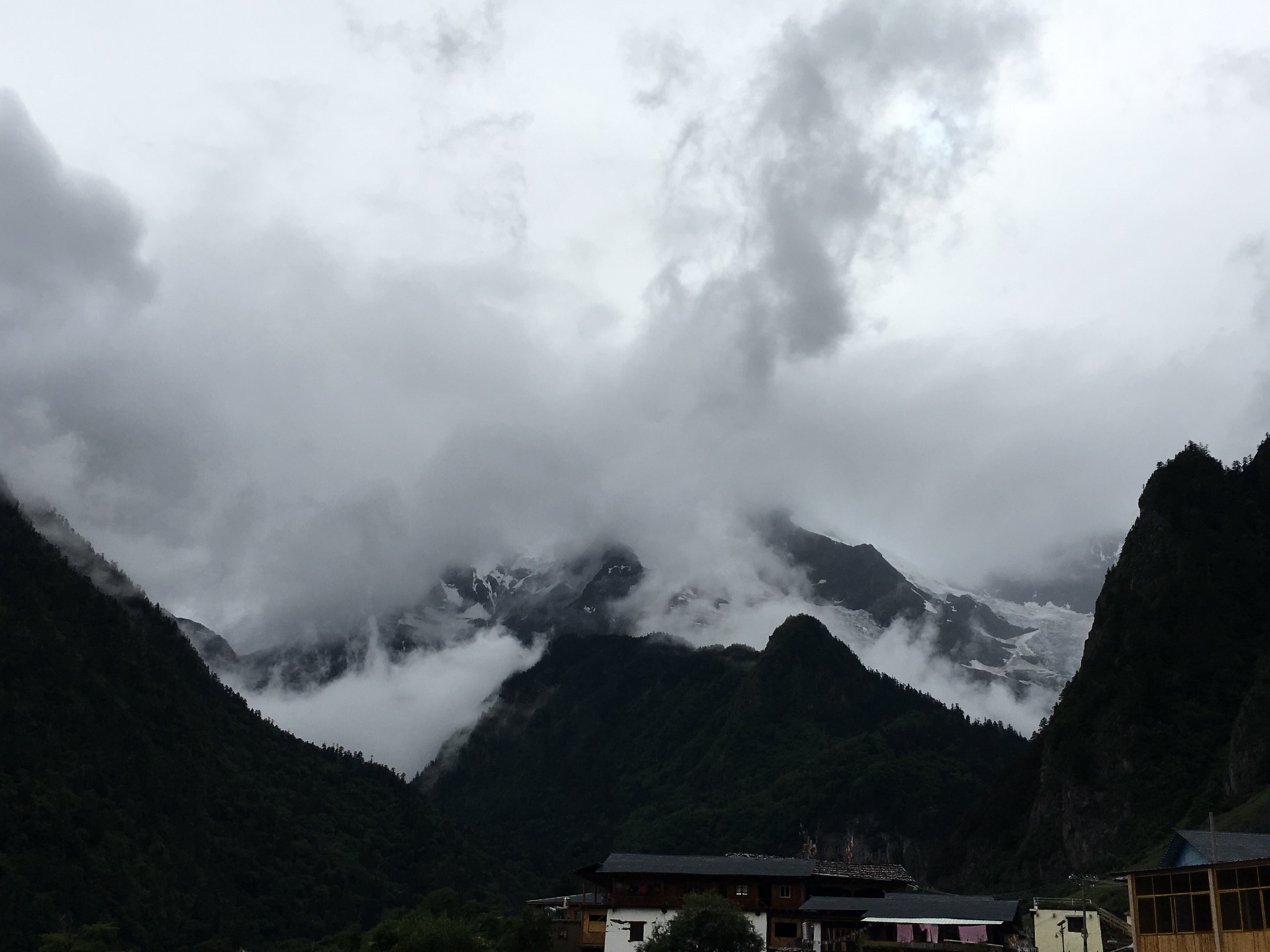 雨崩自助遊攻略