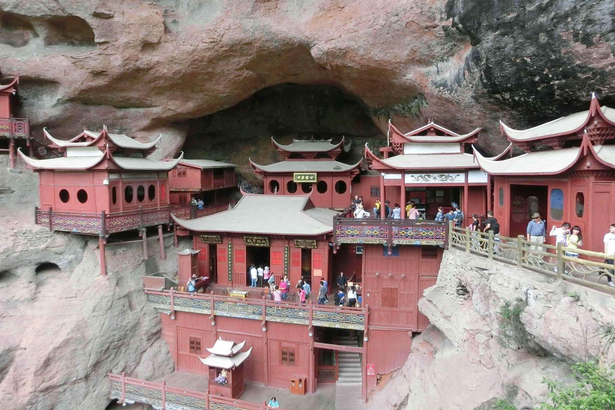 南有福建泰宁甘露寺 北有山西浑源悬空寺