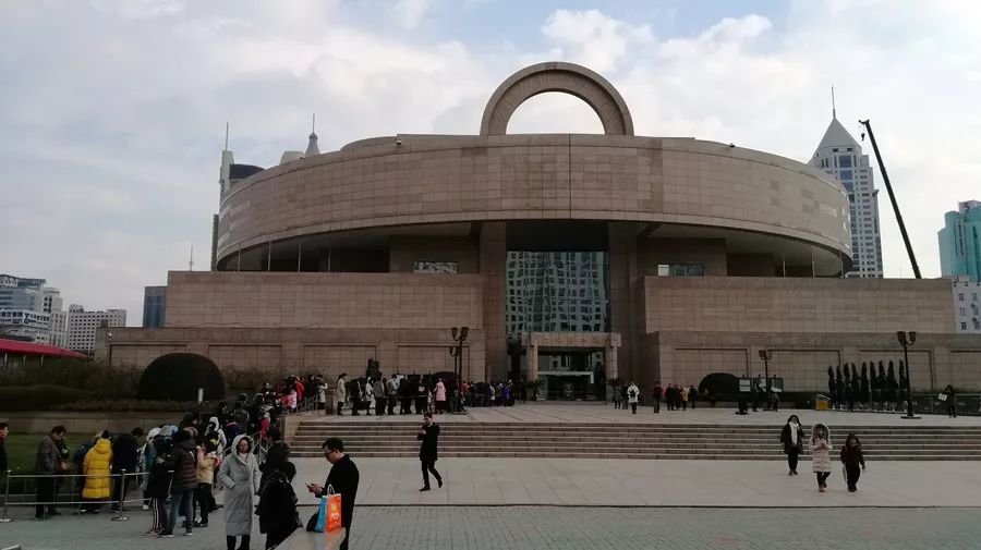 寻找318零公里牌上海市公路零公里标志人民广场南极石