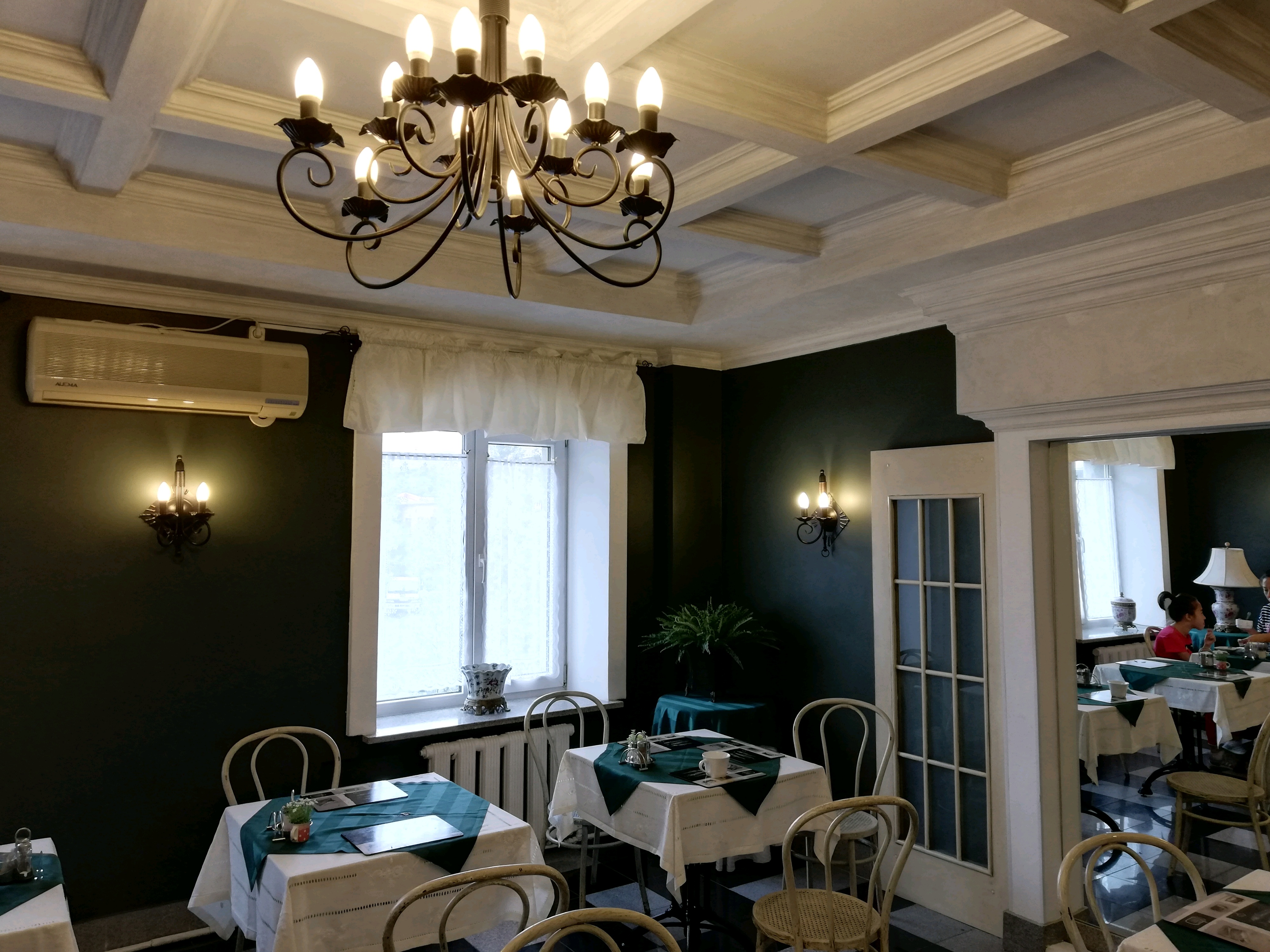 海参崴美食-Republic