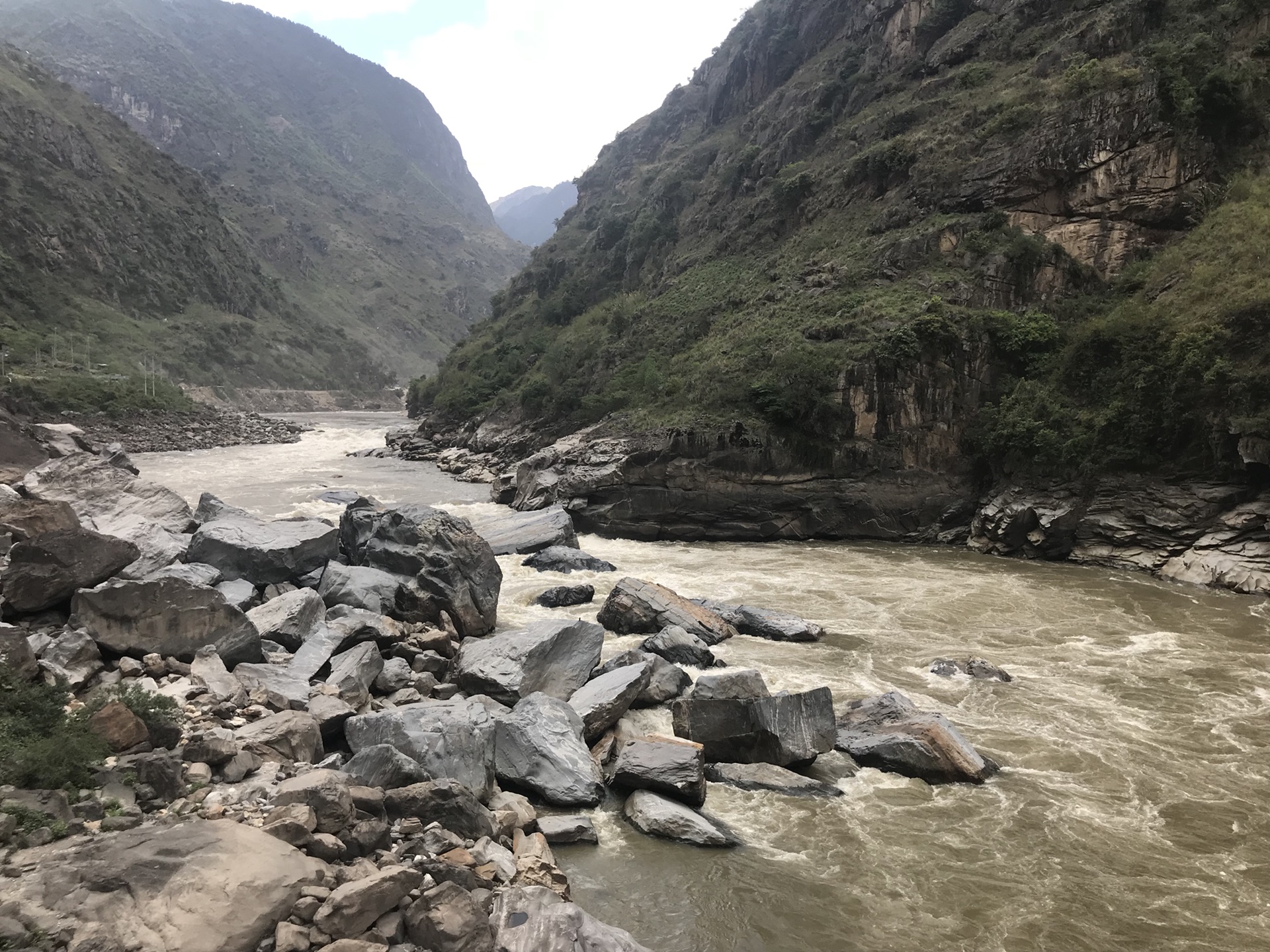 怒江 石月亮 石月亮观景台 石月亮 怒江 福贡 怒江第一湾 丙中洛 桃花岛 桃