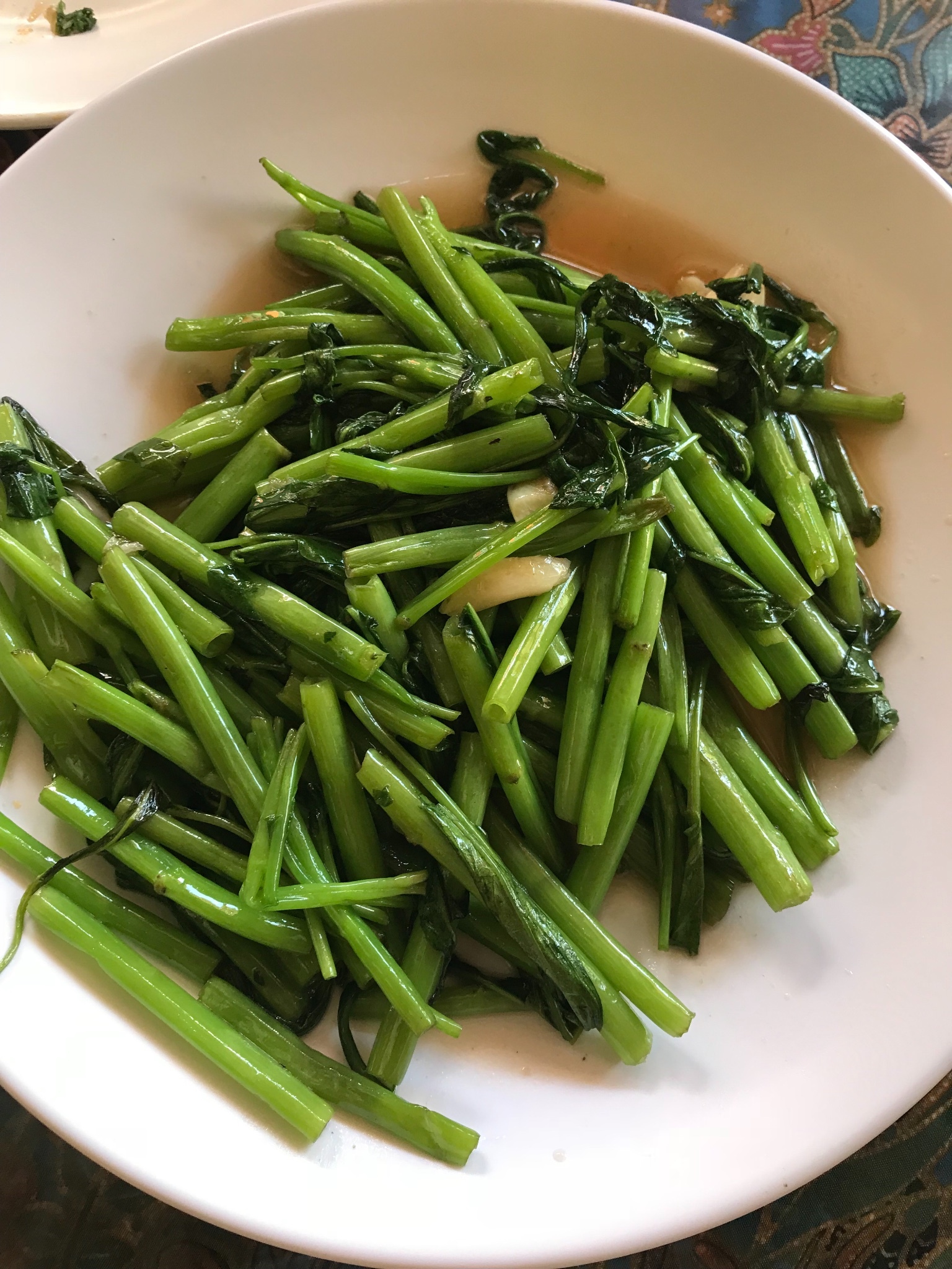 sareefah halal foodjungle kitcken