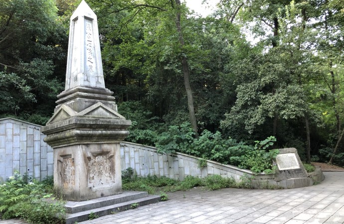 张辉瓒墓旅游图片,张辉瓒墓自助游图片,张辉瓒墓旅游景点照片 - 马