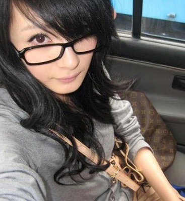 画姑娘的郝姑娘