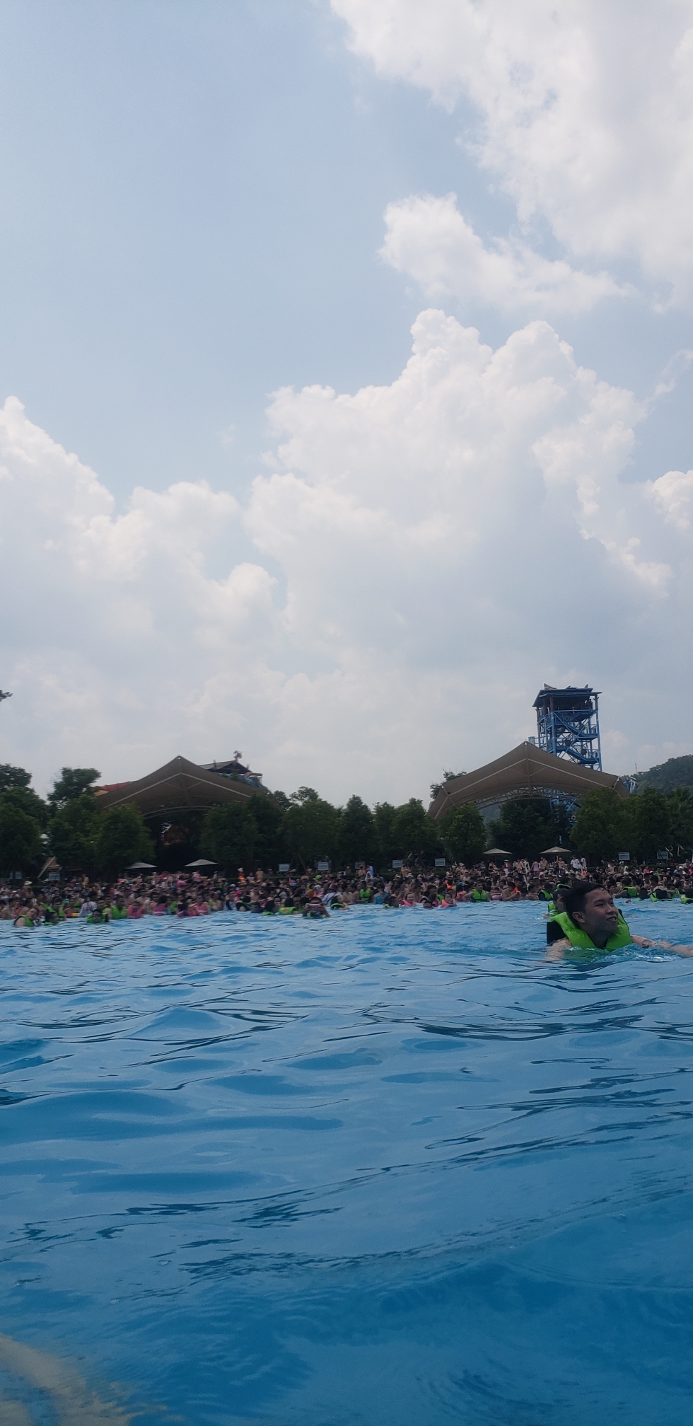 三人行丽水冒险岛水世界