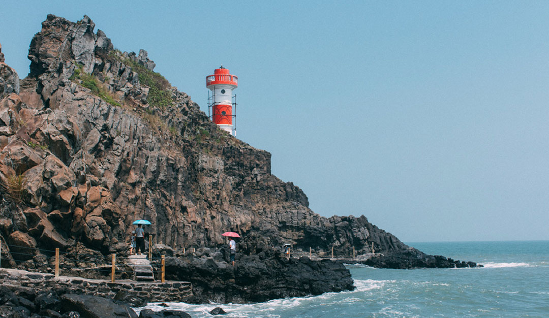 海上兵马俑 厦门漳州火山岛一日游(火山古堡 观海长廊 八卦莲花池