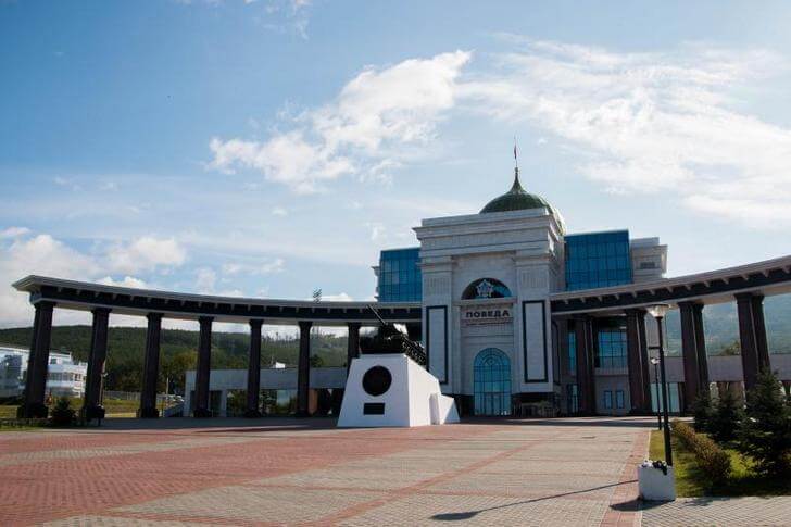 自由行去库页岛(南萨哈林斯克)景点中俄文对照