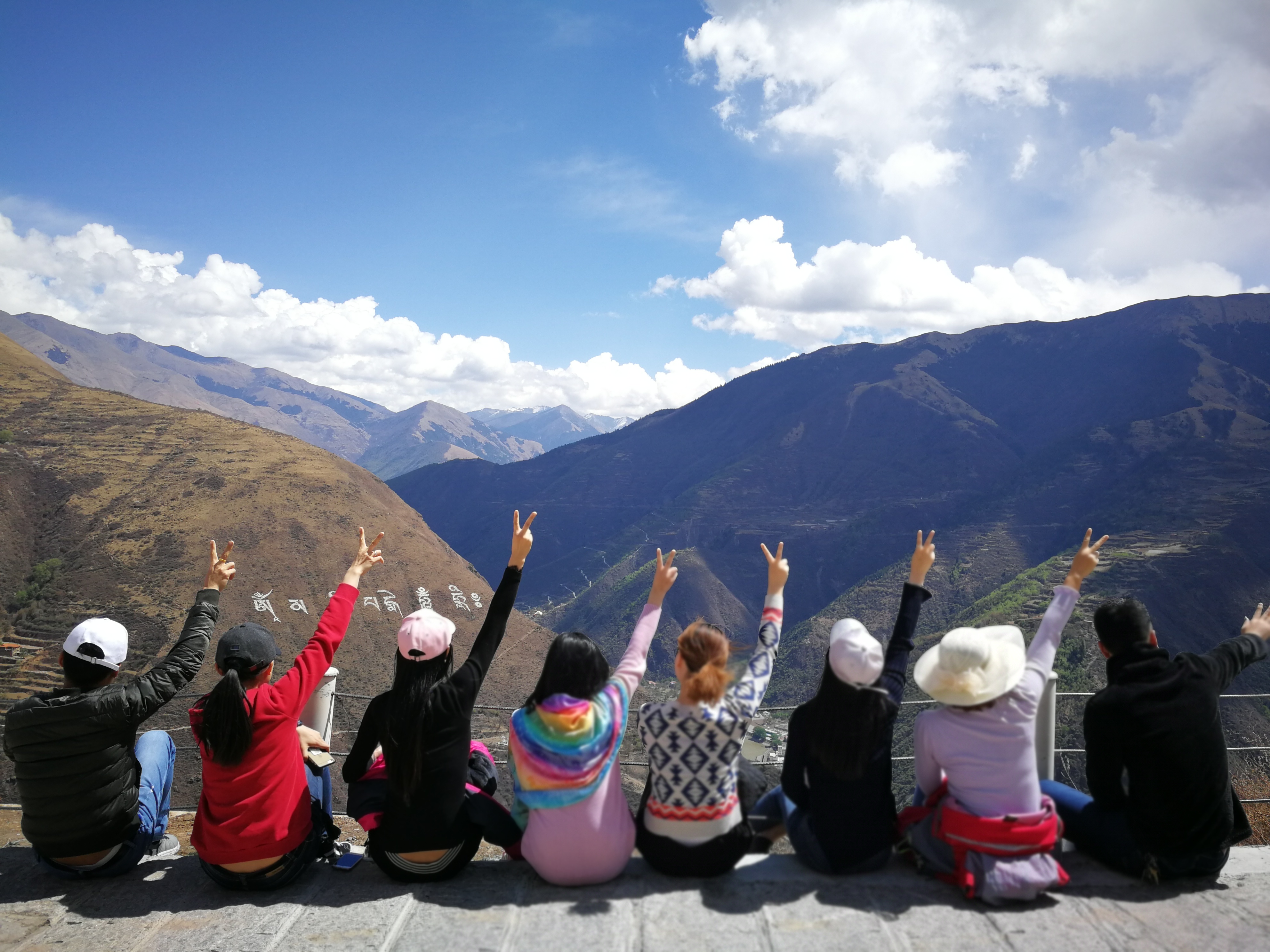 去西藏 有结伴一起的吗 有车 捡人.