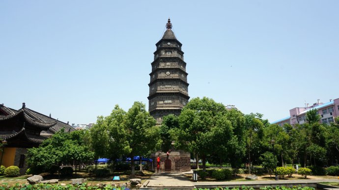 天堂寨--刘邓大军千里跃进大别山司令部旧址天堂寨大门九影瀑泻玉瀑