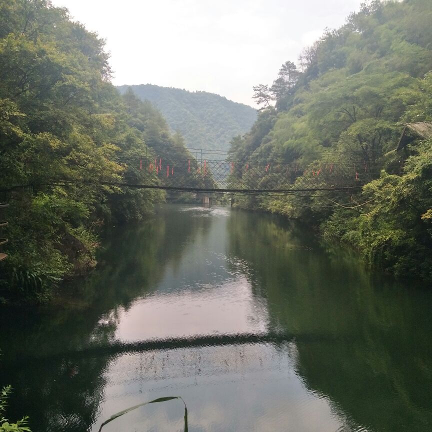 醉山野黄崖大峡谷