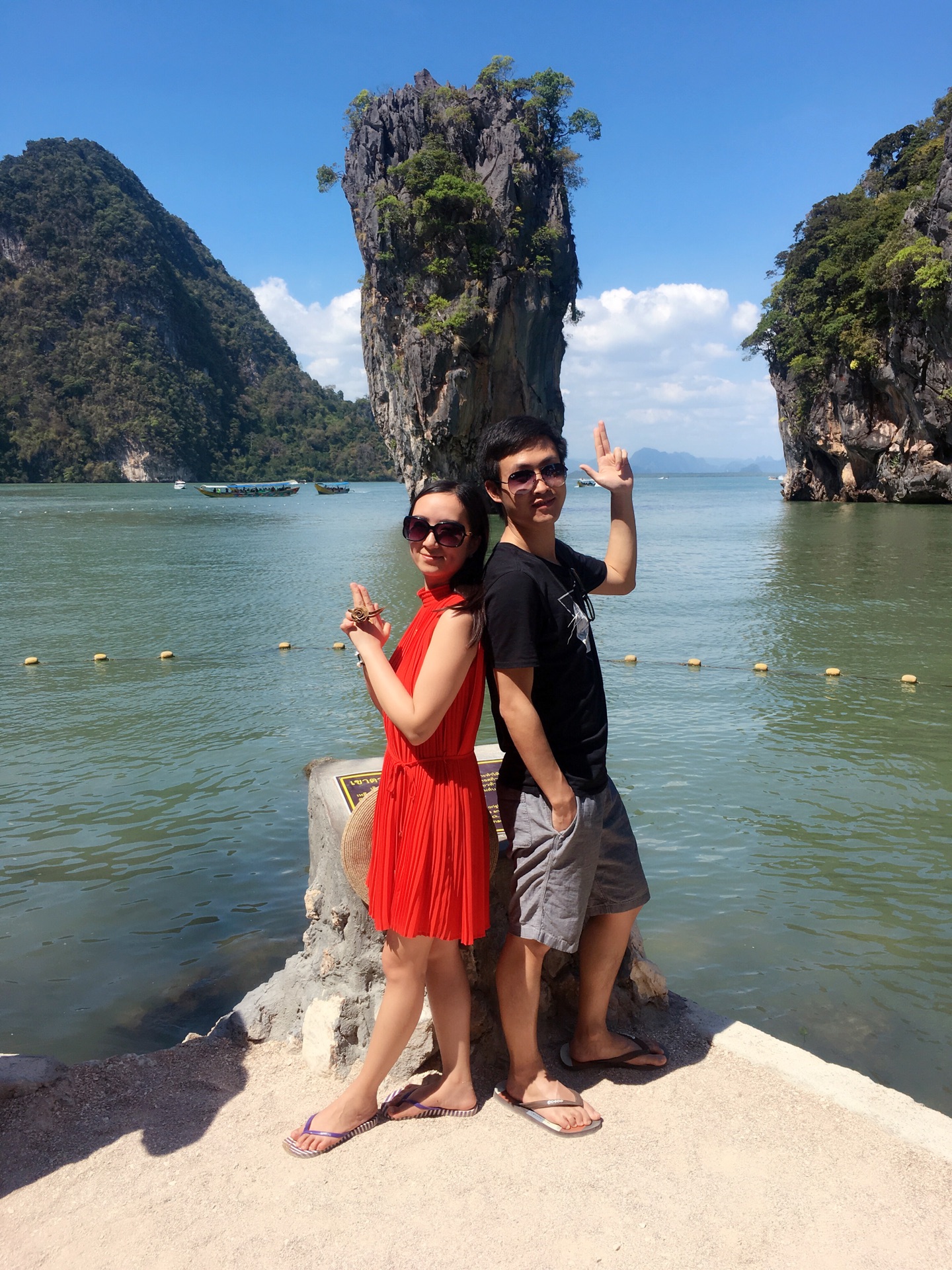 旅行小白拍照技巧教程视频(旅行怎么拍照好看?摆什么姿势好?)