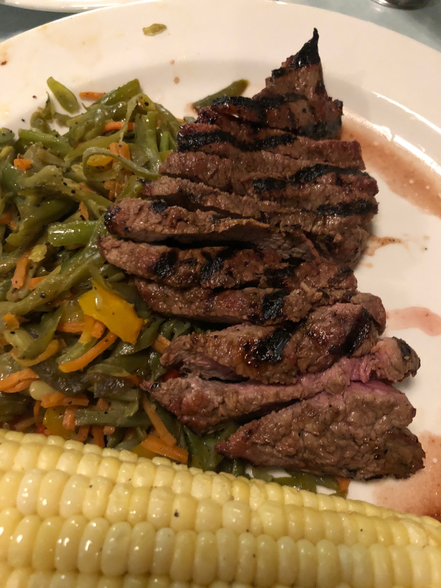 洛杉矶美食-Lucille's Smokehouse Bar-B-Que