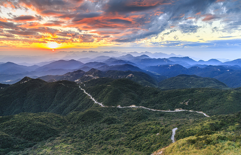 广东第1峰 南岭森林公园 莽山森林公园2日自驾导航路线