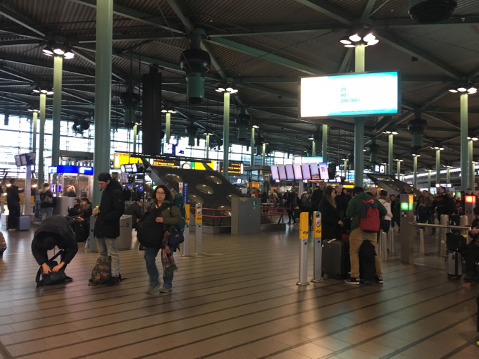 阿姆斯特丹史基浦机场转机5小时,往返入境攻略