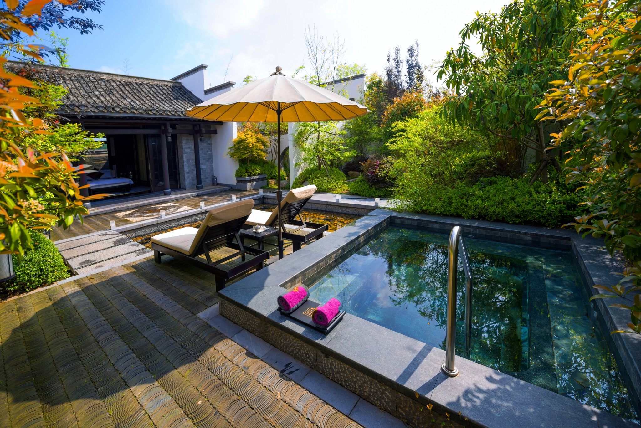 住过这些民宿酒店才明白为什么黄山叫做徽州