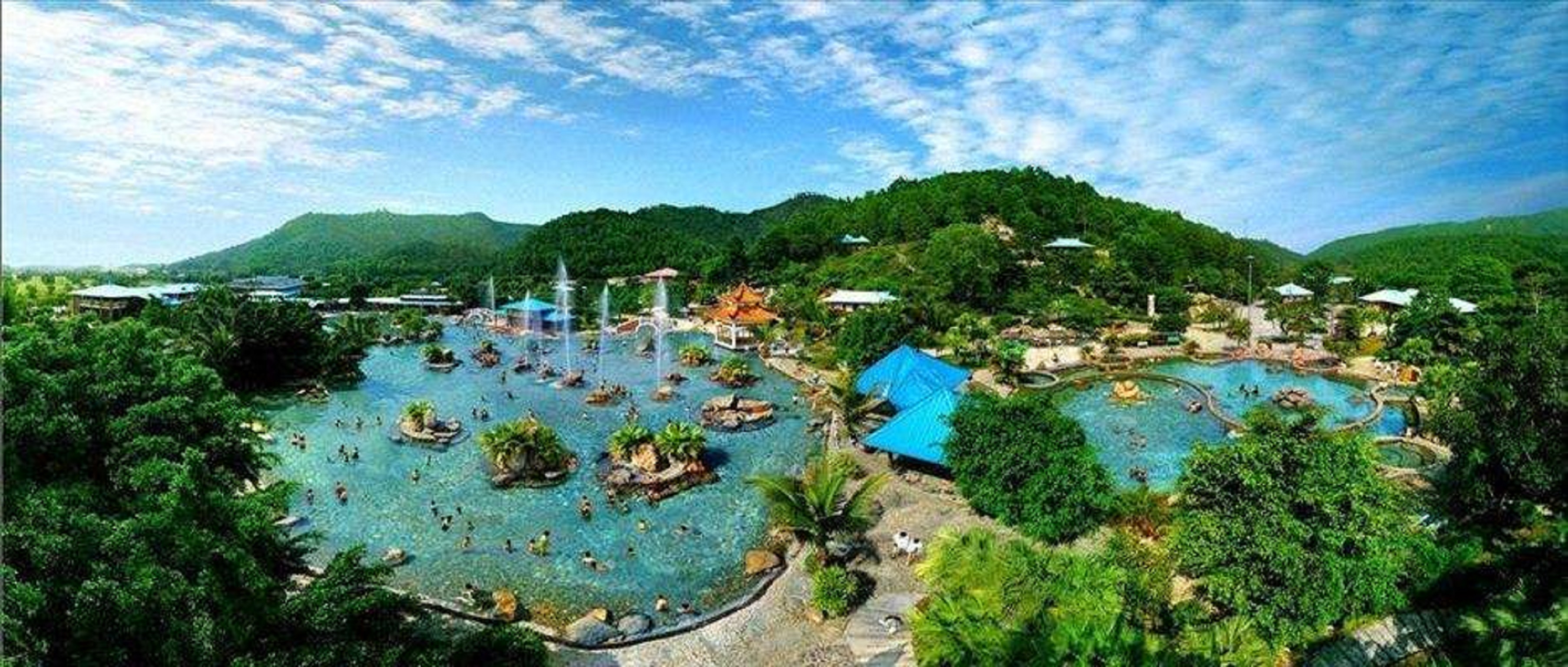 买一送一台山富丽湾温泉2日游含入住富丽湾温泉酒店主楼高级房无限次