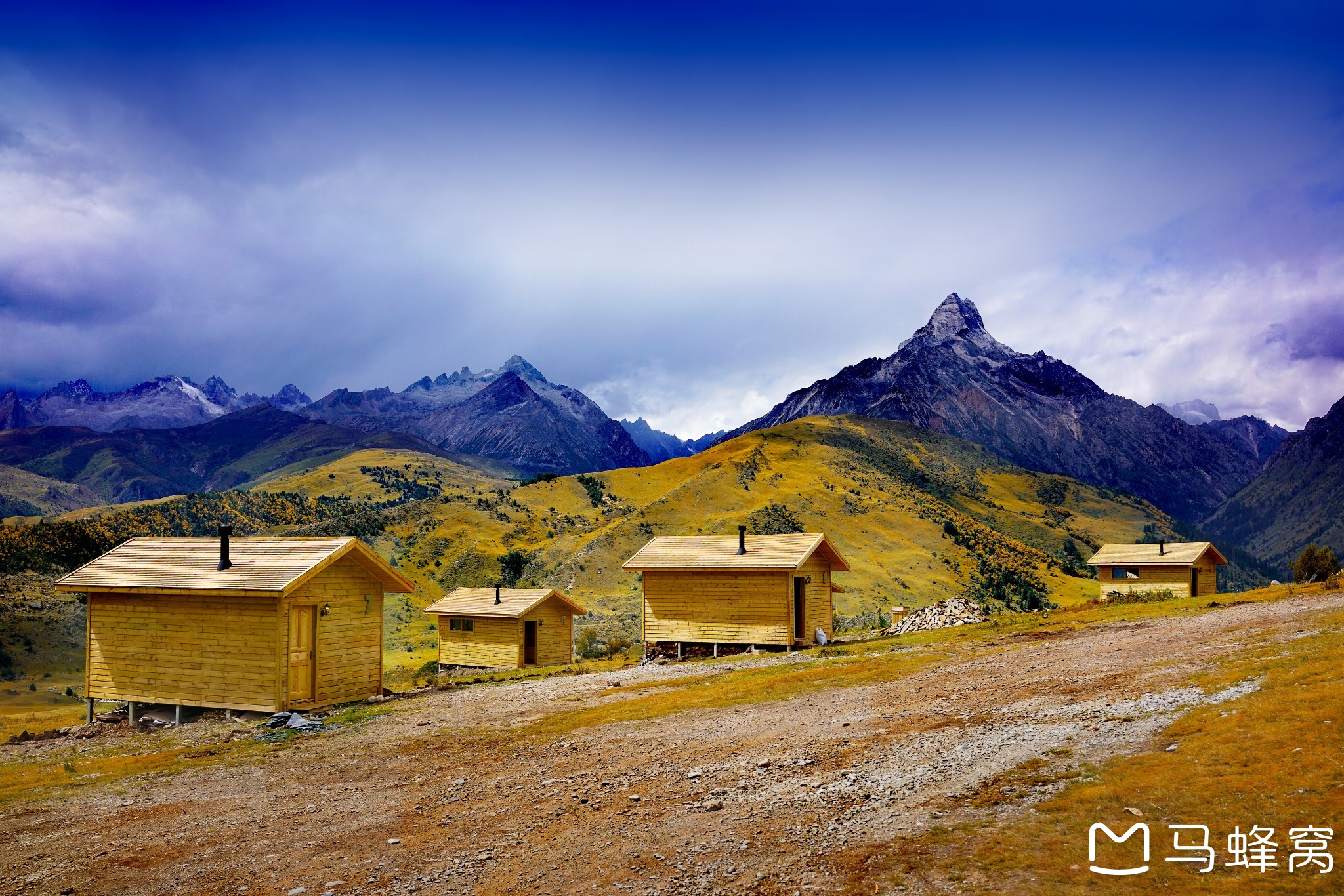 穿越格聂南线与玛娜查金——自驾探索之路