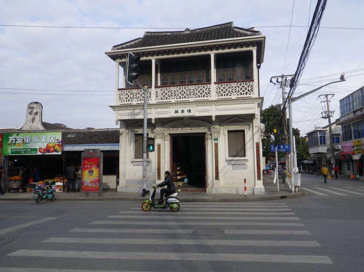 15张图片万安楼原来是一个土地神社,是一个一栋两