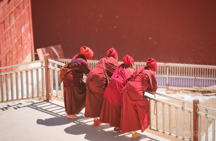 真实的女性苦行僧生活—觉姆岛