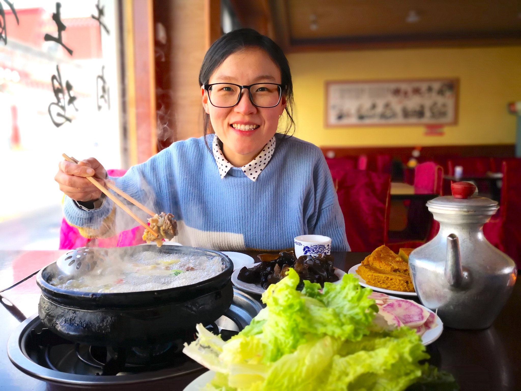德钦美食-梅里特色火锅店