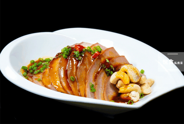 芭提雅中餐厅悦食私房菜满足视觉与味蕾双重震撼