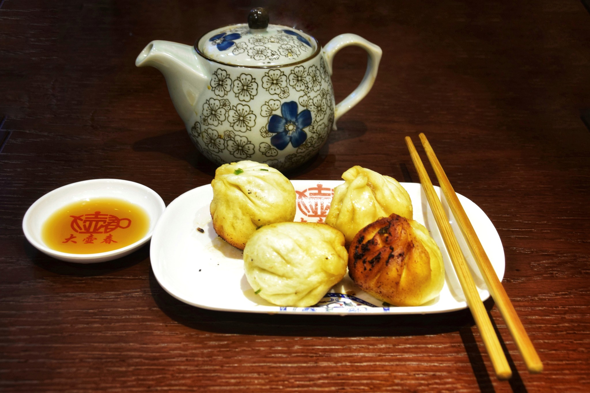 土著指南触动舌尖和心田的上海美食之旅