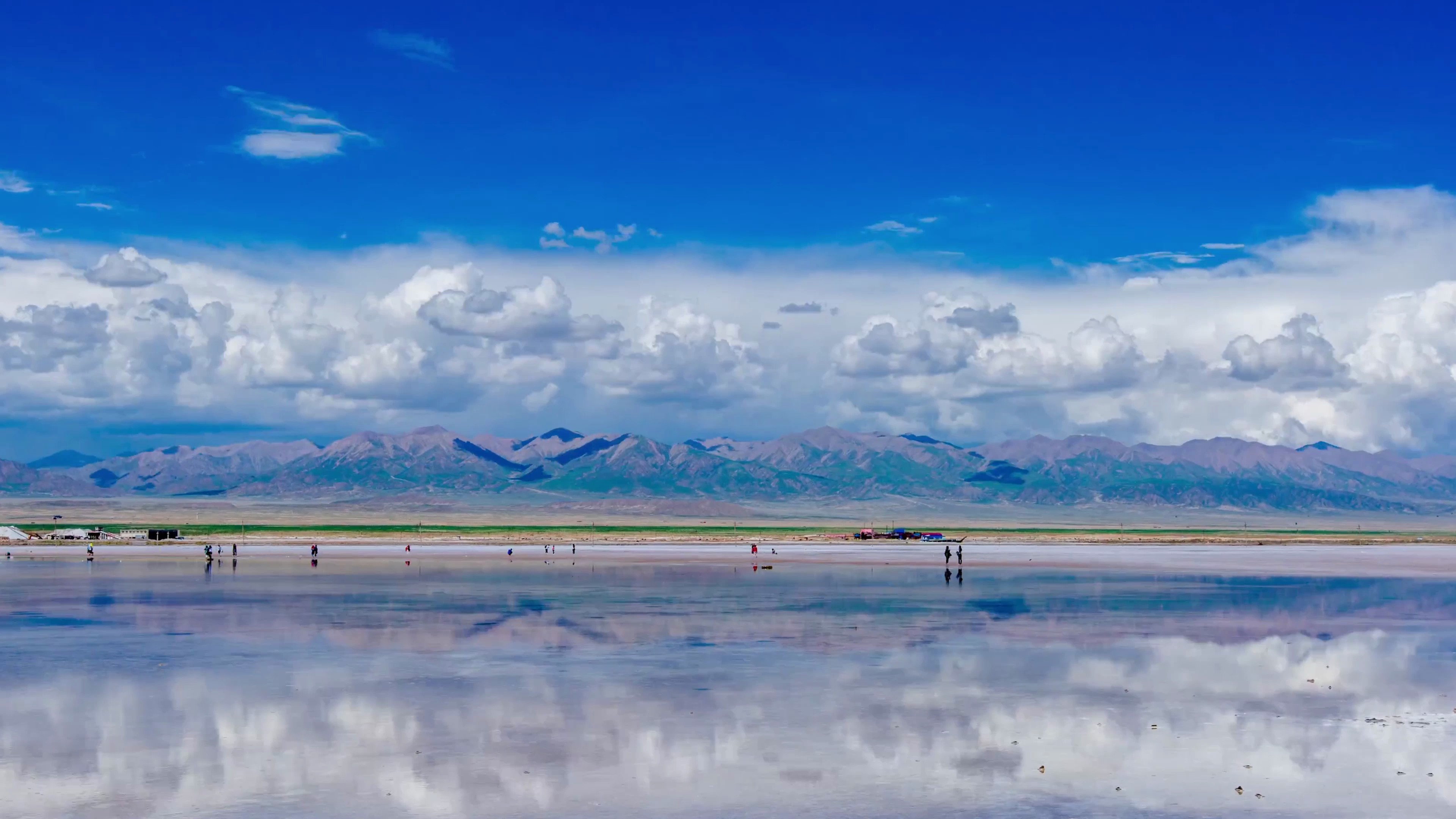 【海南藏族自治州景点图片】青海湖