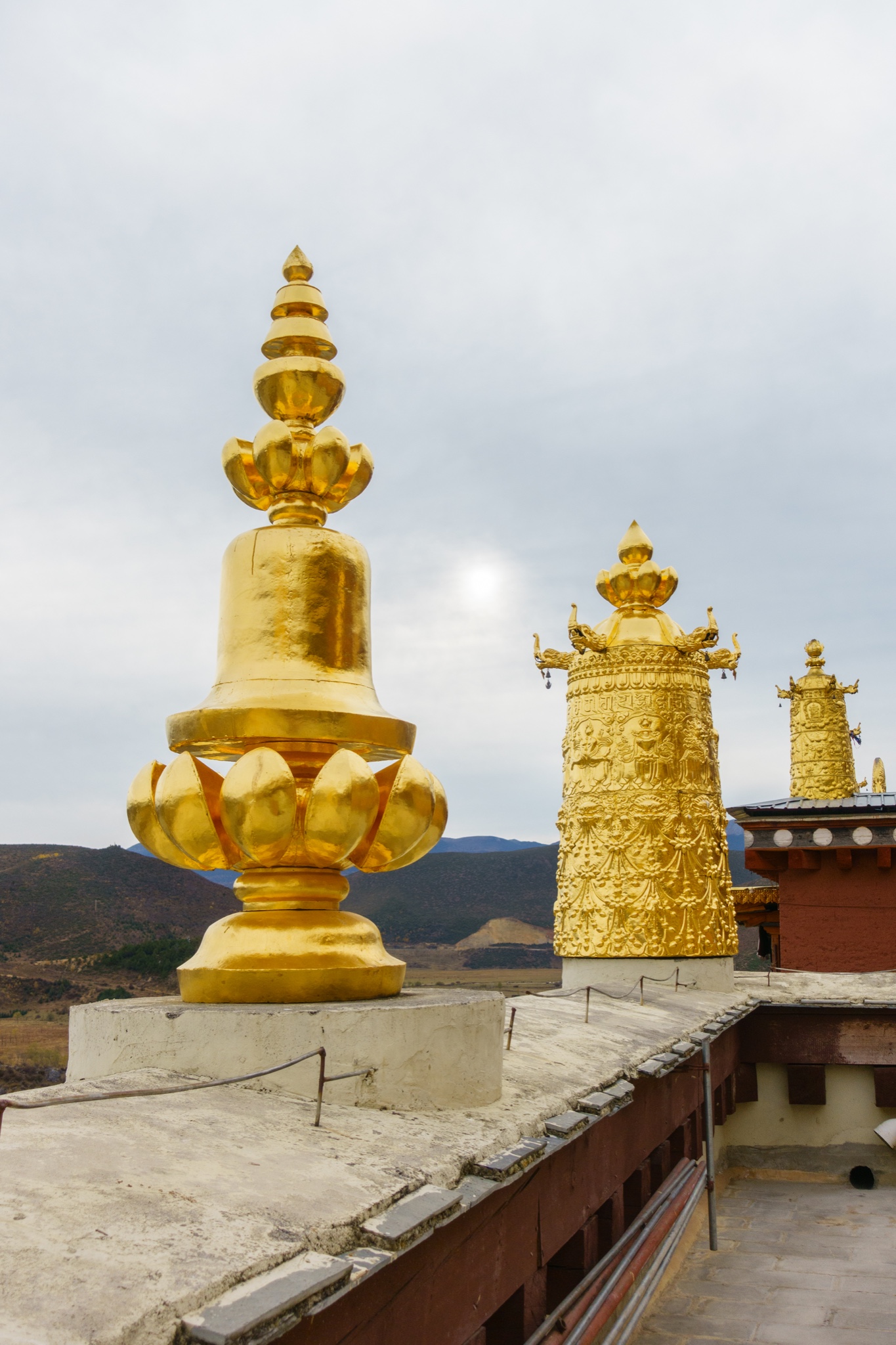 松贊林寺噶丹·松贊林寺噶丹·松贊林寺噶丹·松贊林寺d5遊百雞寺