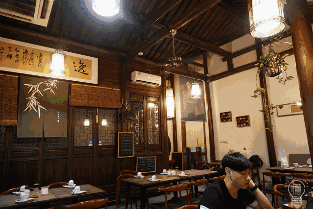 别再去河坊街了隔壁卧虎藏龙的老巷子满是杭州味