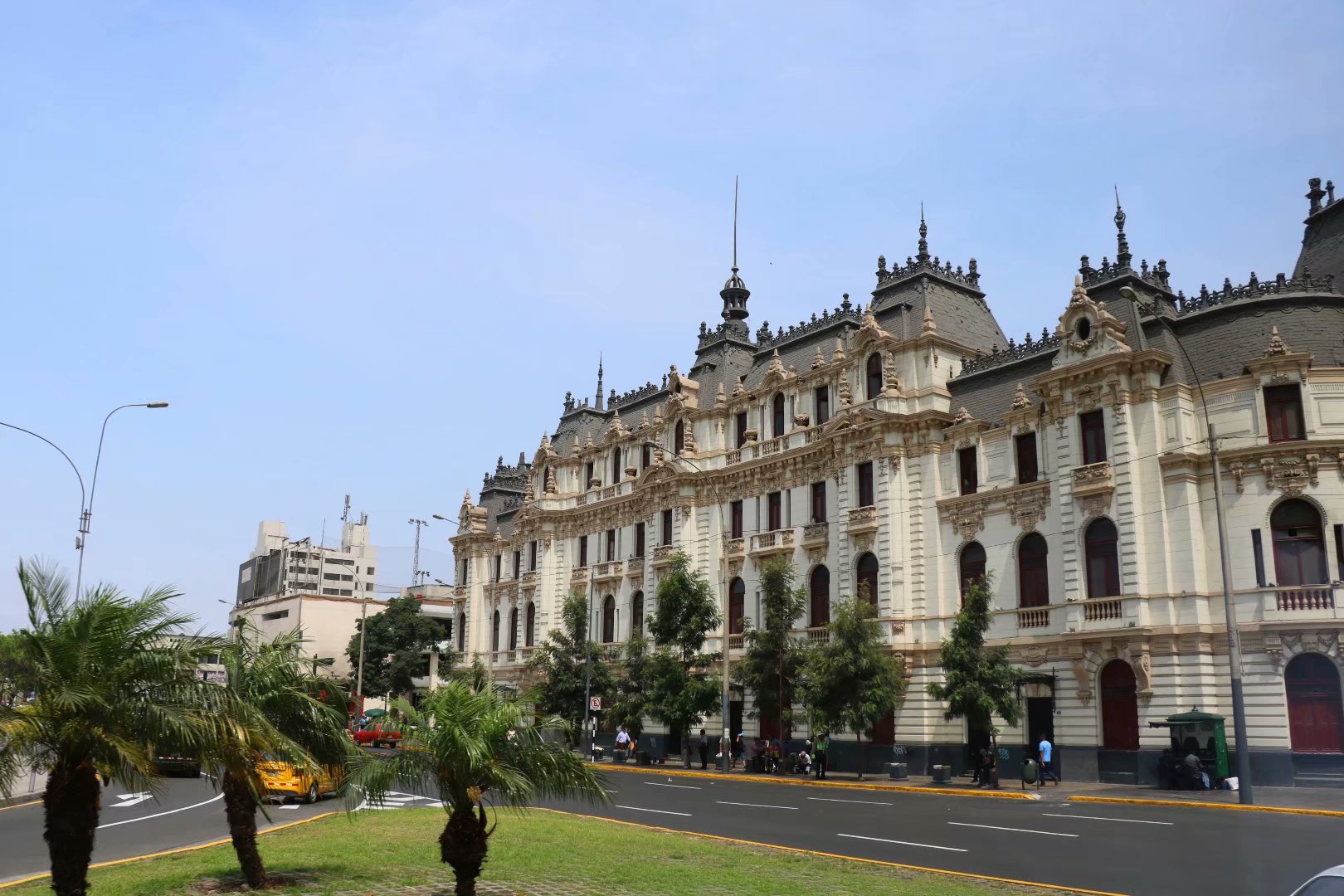 四季如春的利马城