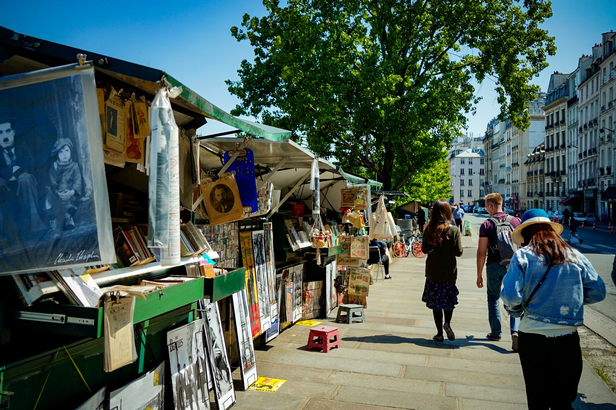 巴黎景点-塞纳河书摊
