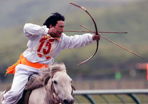 希拉穆仁草原响沙湾成吉思汗陵3日游草原特色活动体验品尝蒙古奶茶与