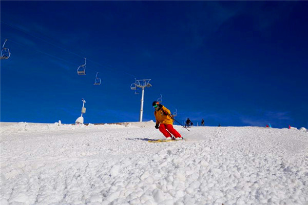 乌鞘岭国际滑雪场/乌鞘岭国际滑雪场欢迎您(即买即用/未用可退)