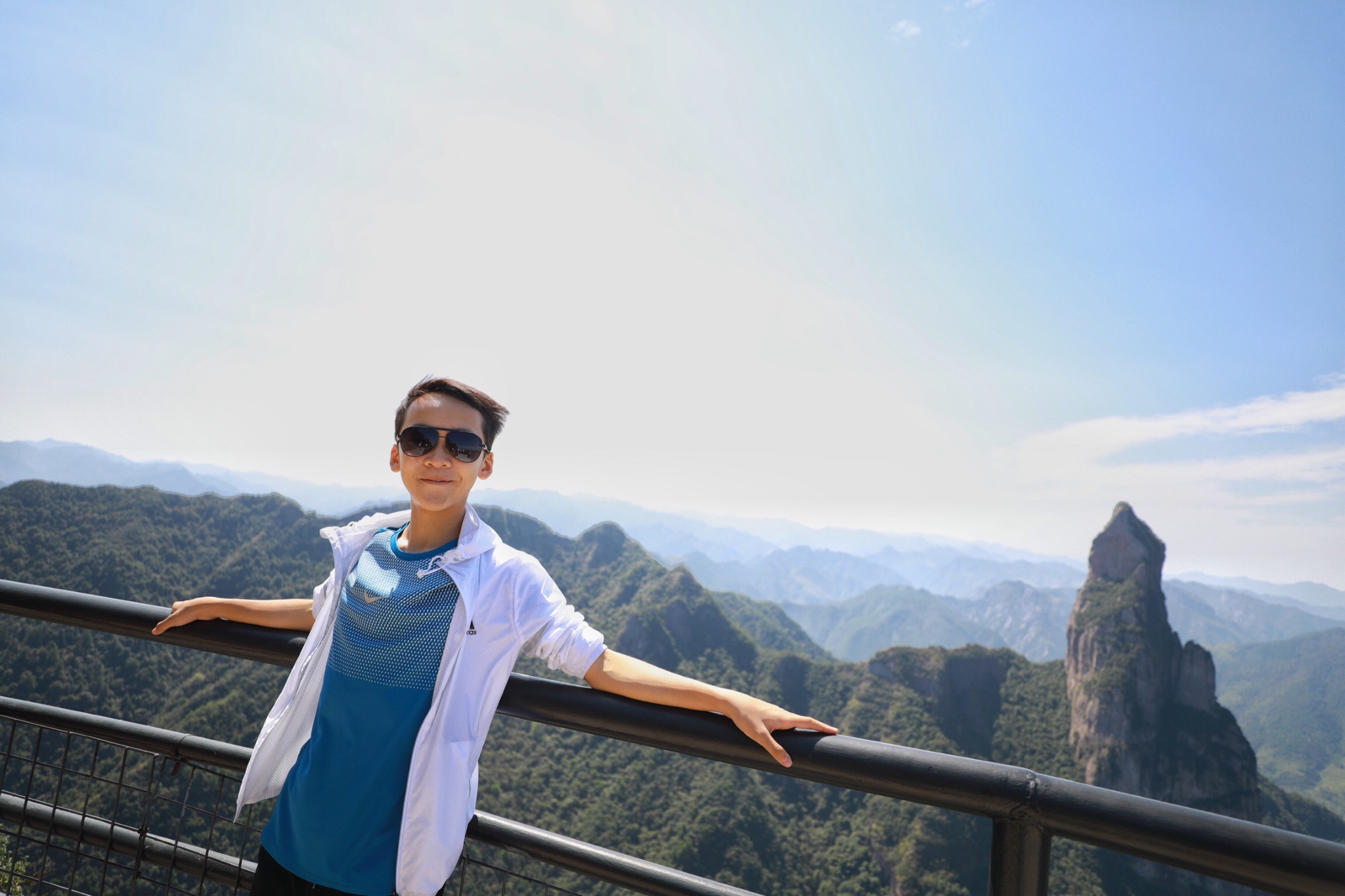 国庆神仙居两天一夜游黄以诺的伟大著作