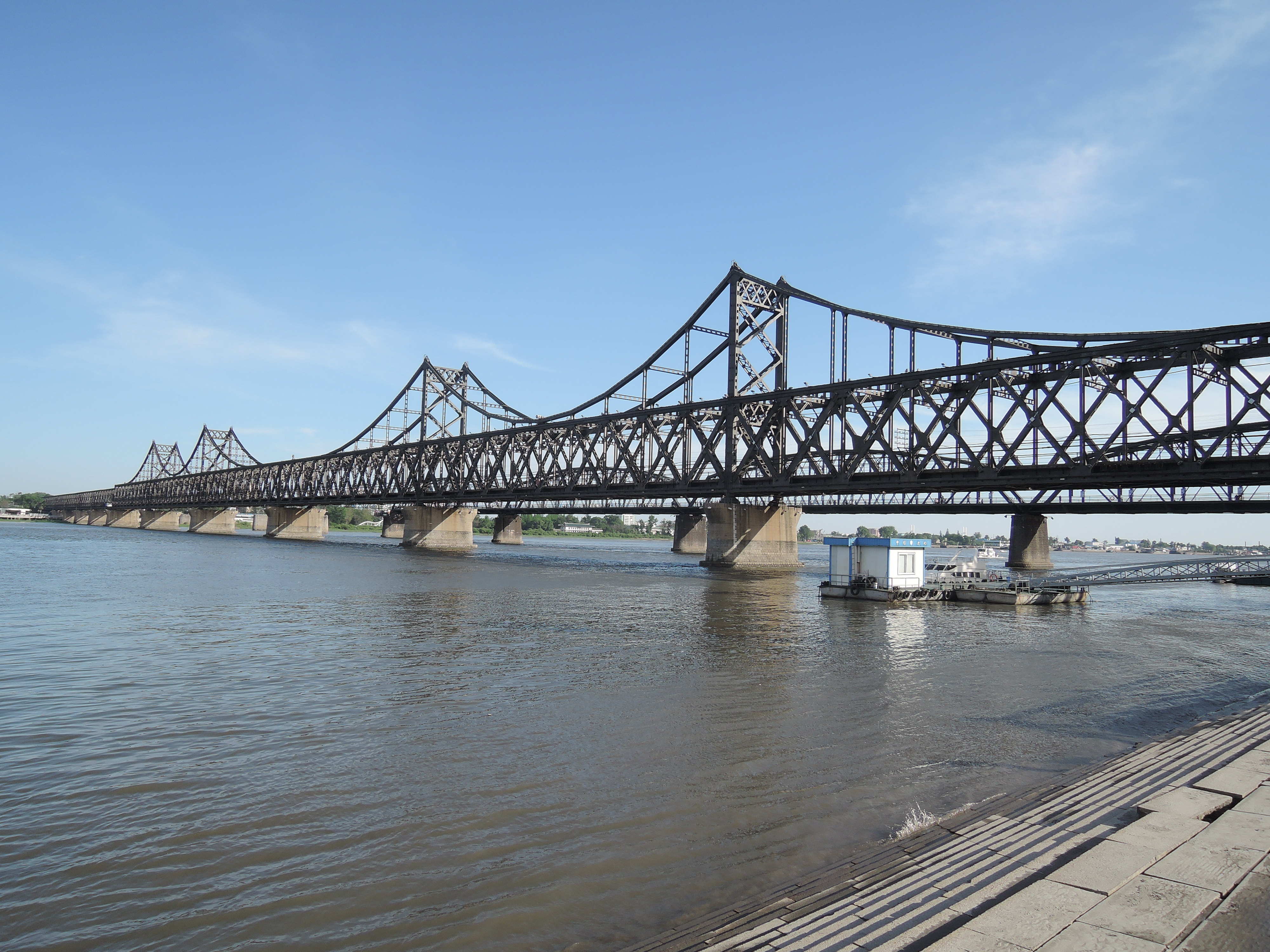 鸭绿江大桥旅游图片,鸭绿江大桥自助游图片,鸭绿江大桥旅游景点照片