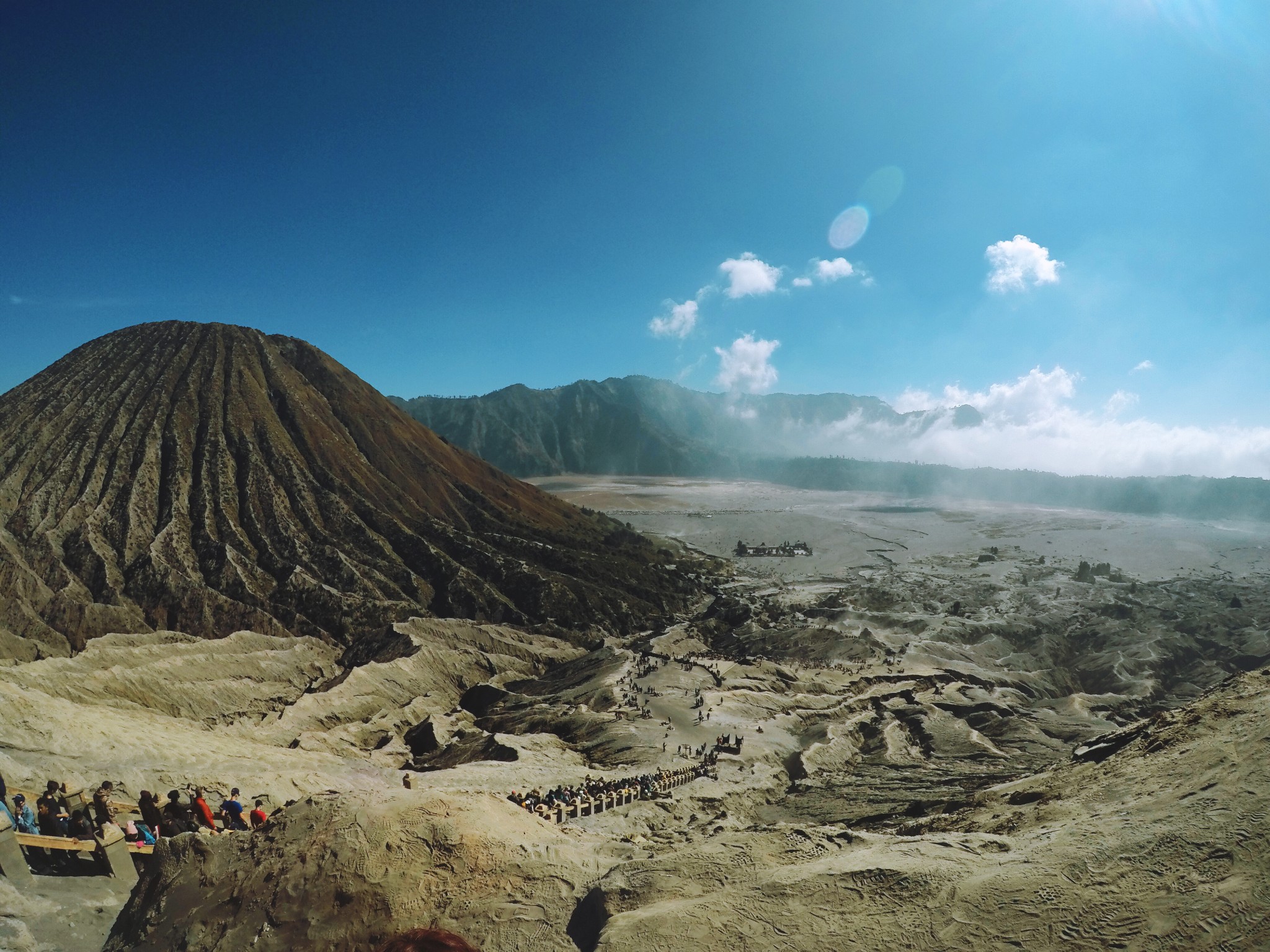 苏腊巴亚旅游图片