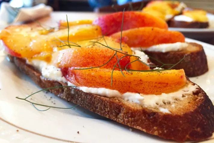 波特兰这些高品位美食餐厅满足你的吃货心