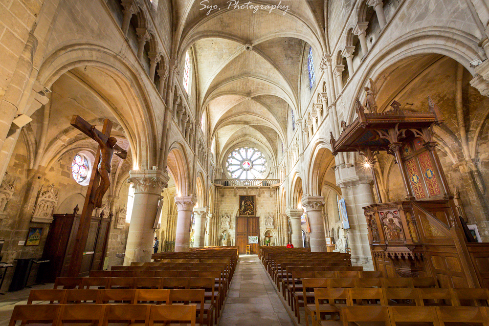 【蓬图瓦兹景点图片】奥维尔教堂