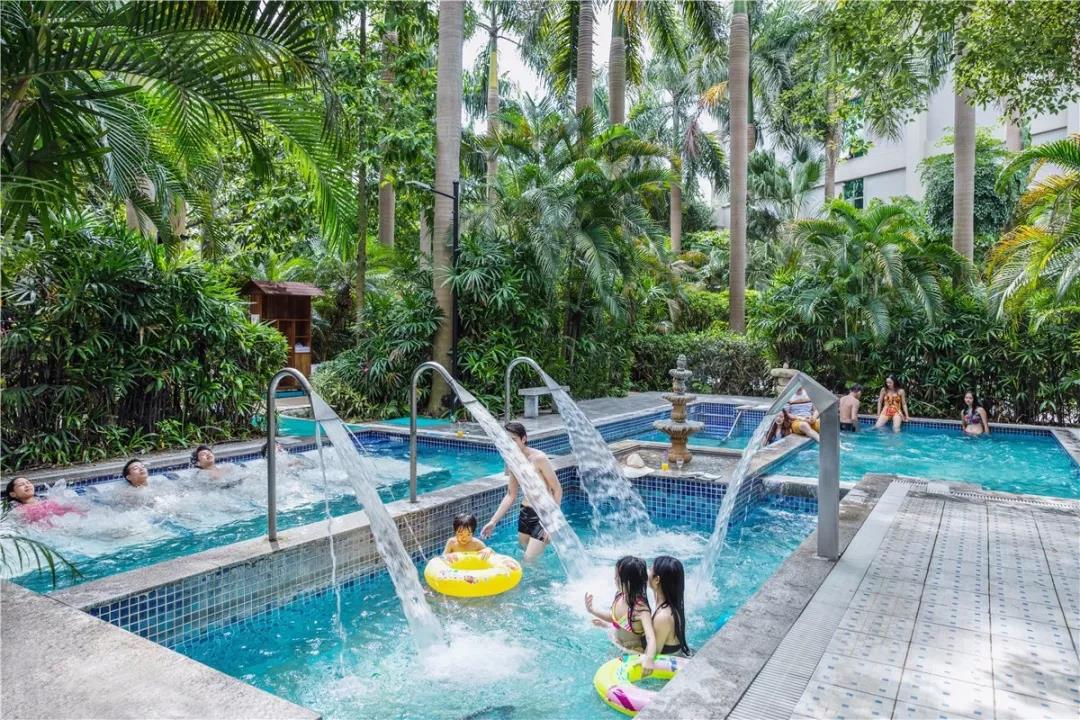 花园酒店 双人自助早餐 (森波拉奇妙世界或森波拉火山温泉门票可选)