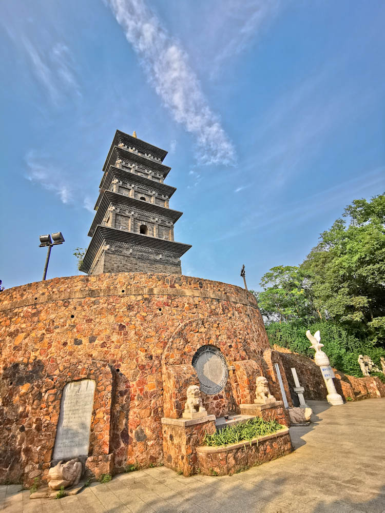 你知道南京有個九華山嗎