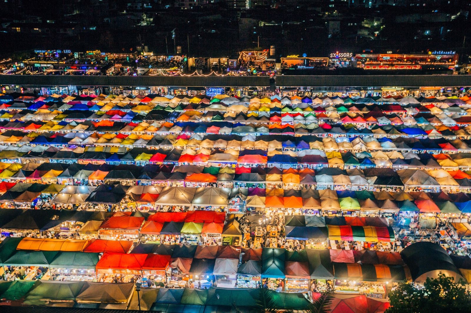 杭州直飞曼谷芭提雅沙美岛6日5晚全天出海幸福摩天轮夜市心灵渡船古董