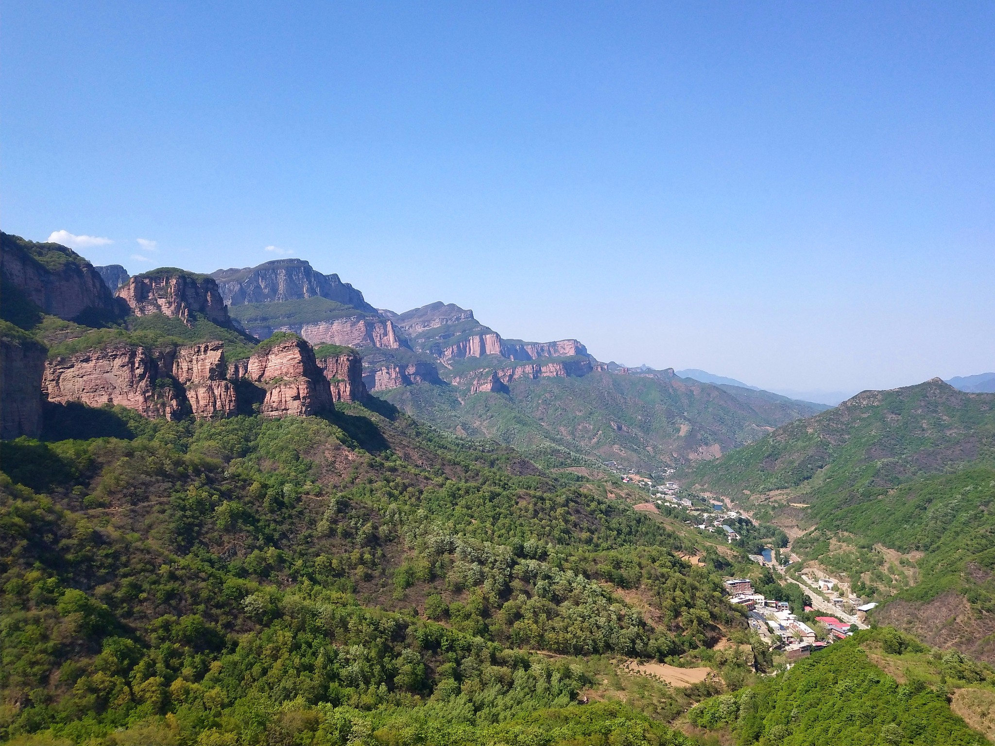 丹崖翠壁嶂石岩