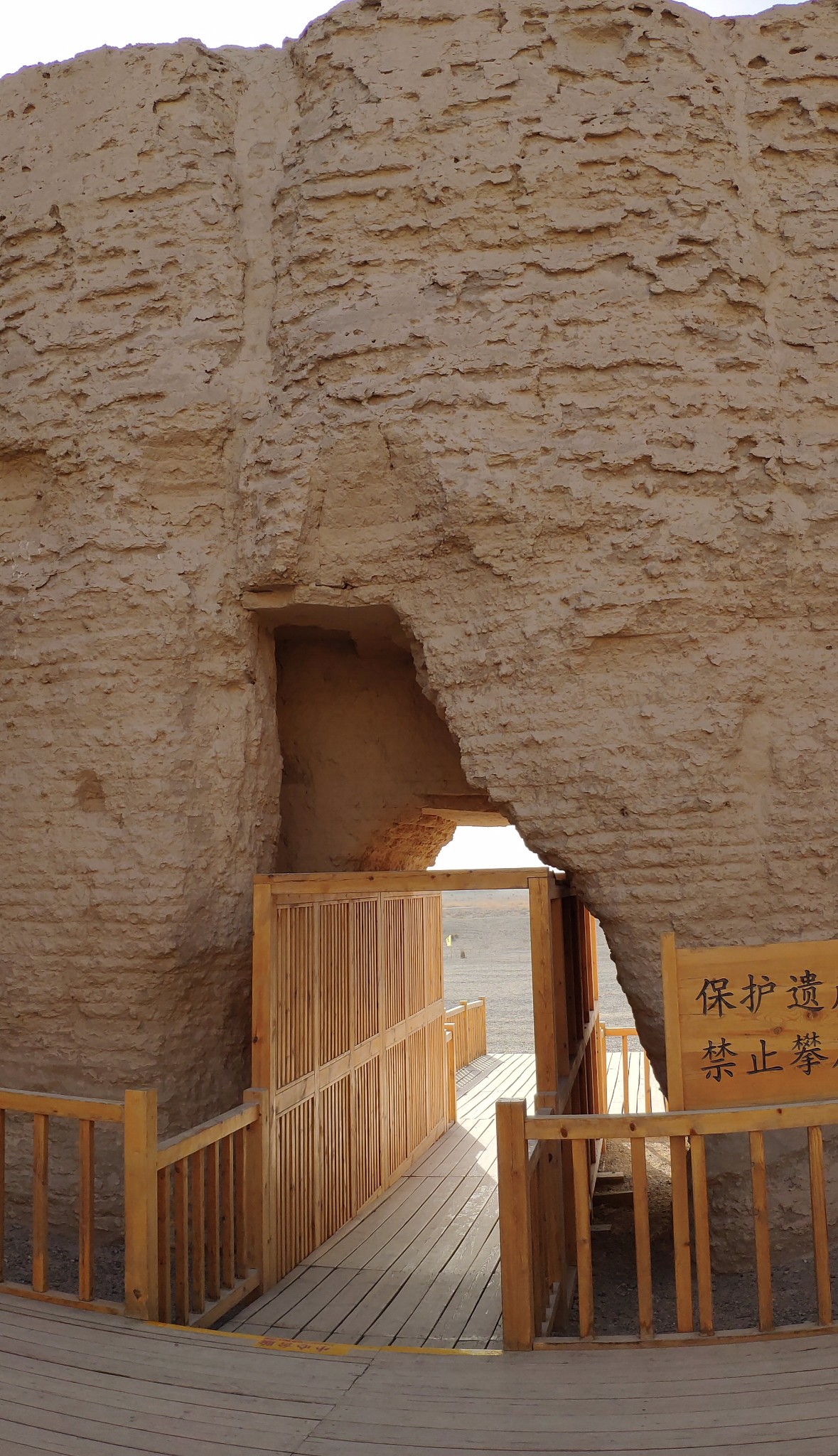 大西北的角度看不一样的古代塞外之城敦煌