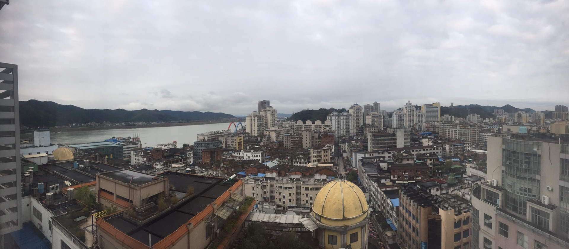 戎圩古镇一个神秘坑人的城市