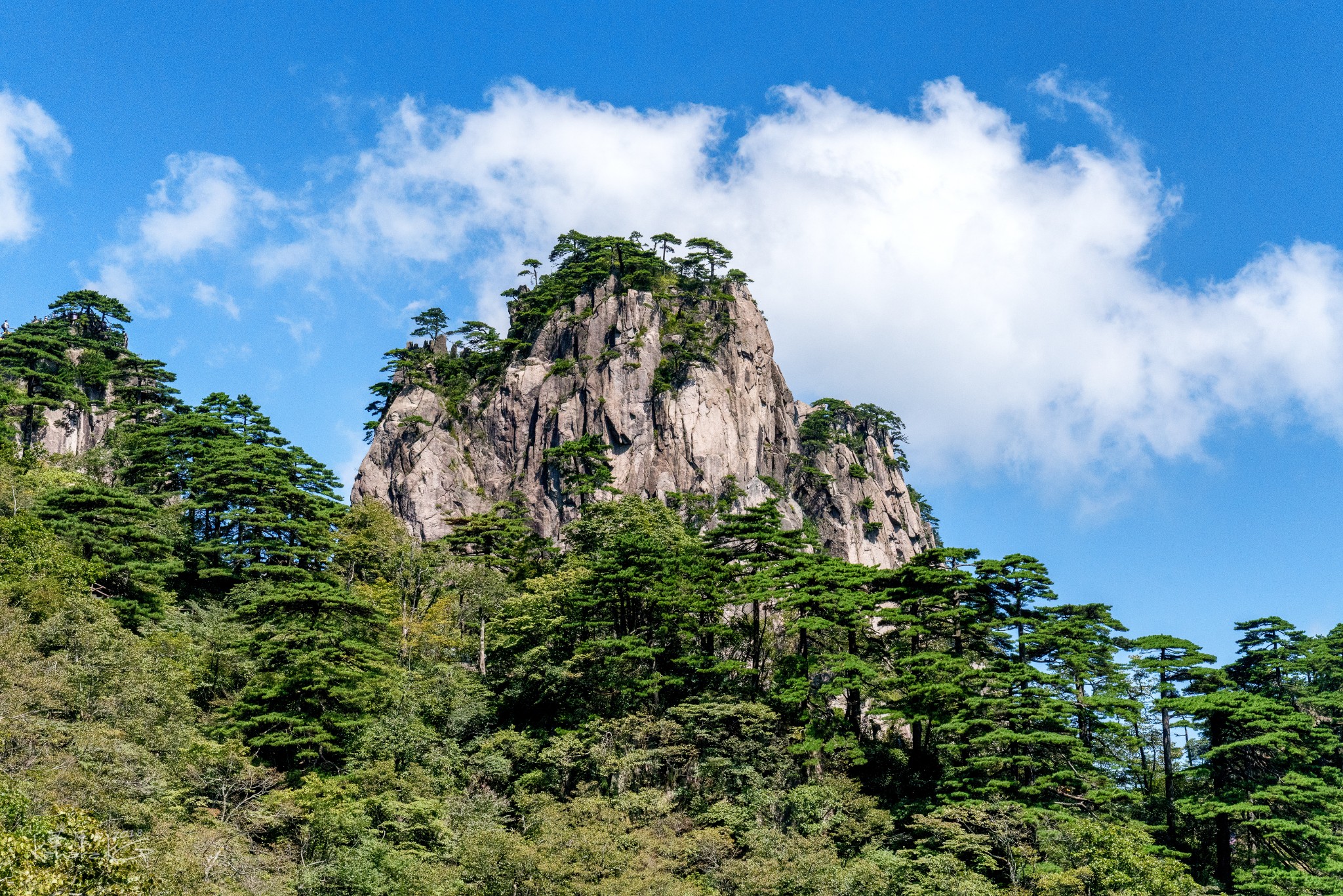 【黄山旅游攻略】游宏村赏古韵徽州 登山叹天下无山《黄山风景区》