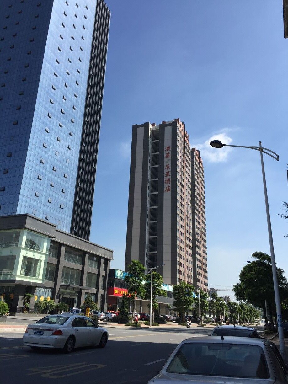 商务酒店，城市中的一扇温暖窗口