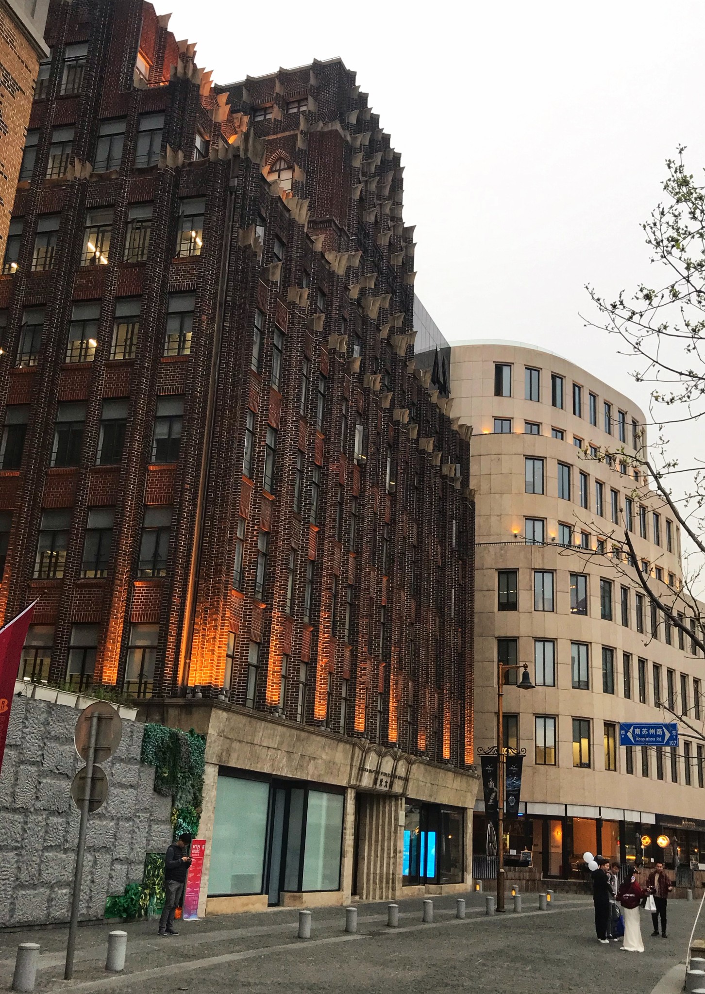 灯红酒绿的十里洋场上海公共租界寻旧