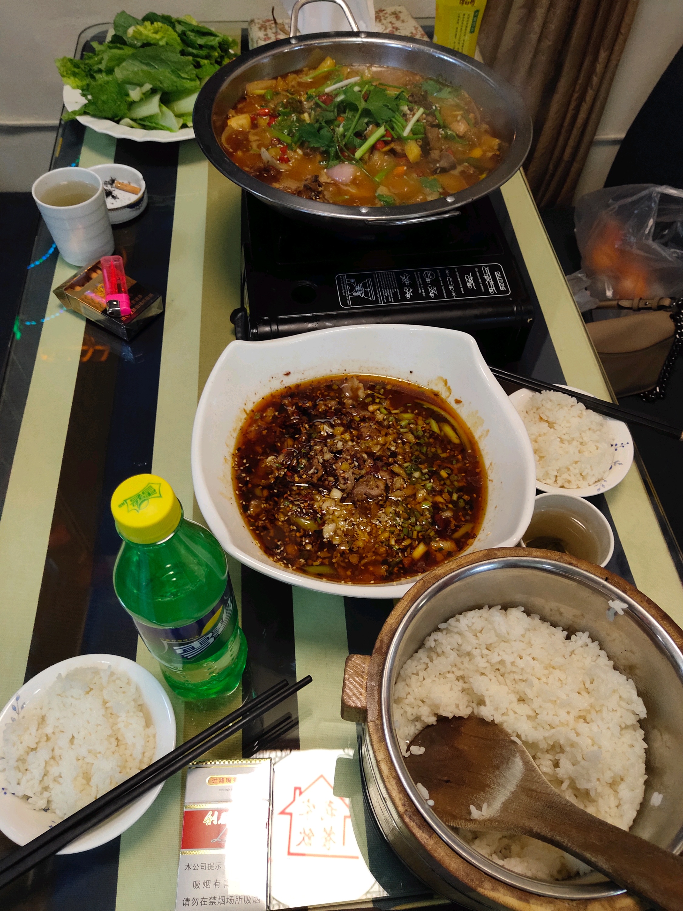 余庆美食-飞龙湖畔饭庄