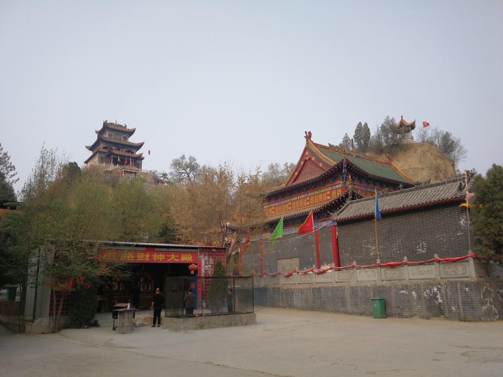 著名道观--郑州荥阳道观飞龙顶,旅游攻略 - 马蜂窝