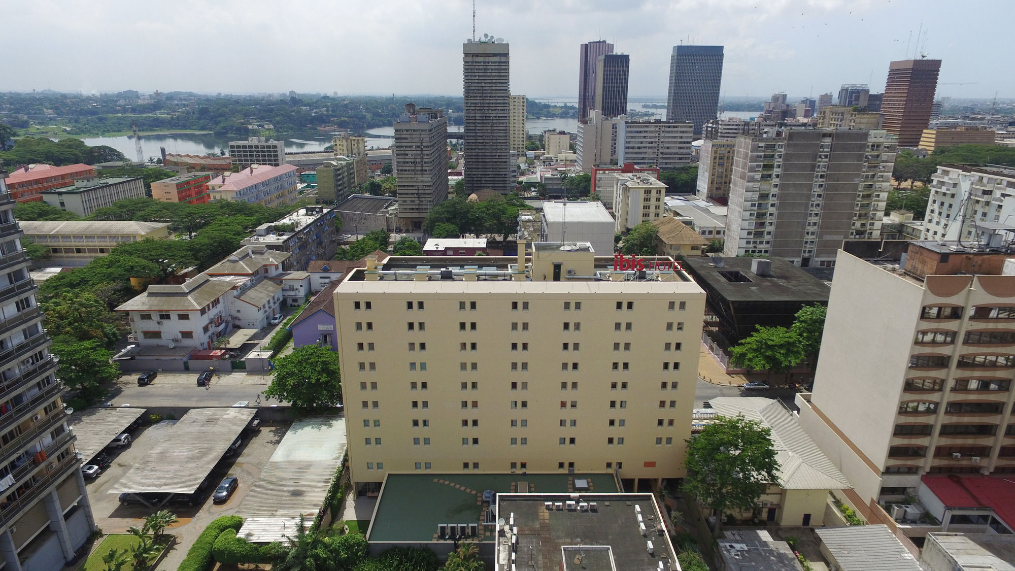 阿比让高原宜必思酒店 Ibis Abidjan Plateau